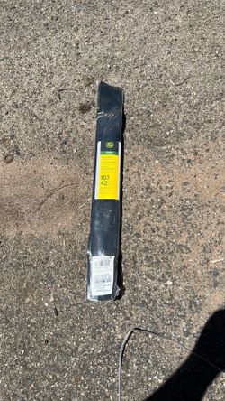 John Deere 42-inch Lawn Mower Blade