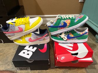 Womans nike dunks size 7.5 new both for 150