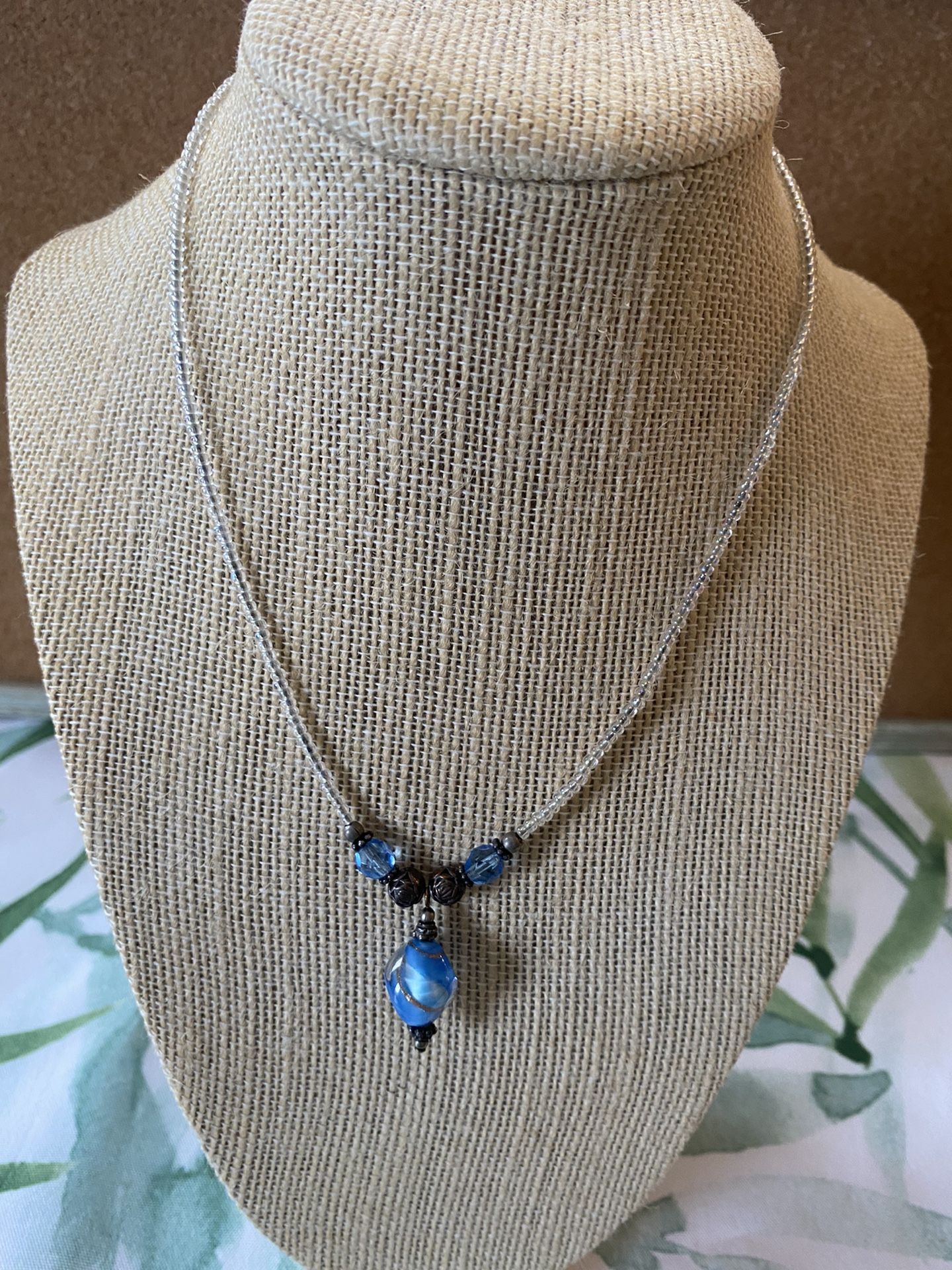 Dainty seed bead choker necklace 90s Y2K style 