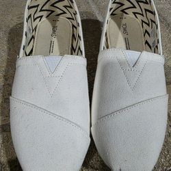 Womens Tom's Shoes
