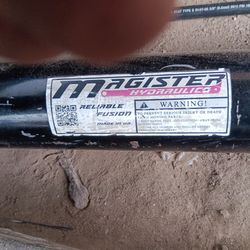 5ft Magister Hydraulics welded hydraulic cylinder