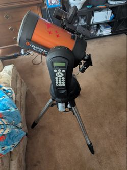 Celestron NexStar 6SE computerized telescope plus extras