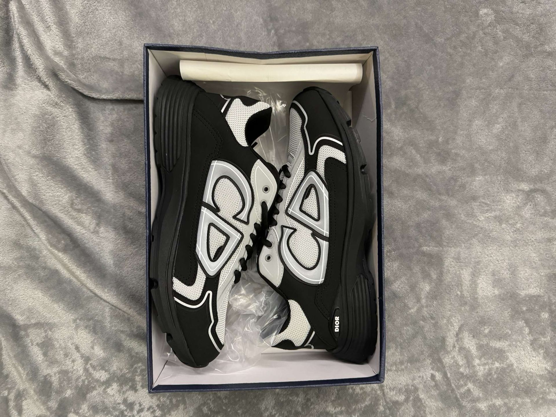 Dior B 30