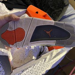 Jordan 4 Inferred Size 11