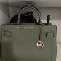 Micheal Kors 