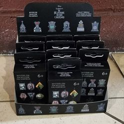 Nightmare Before Christmas Mystery Pin Lot of 10 With Display SEALED 