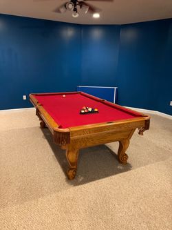 Pool table