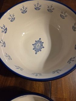 Set new bowls. For cooking or dips