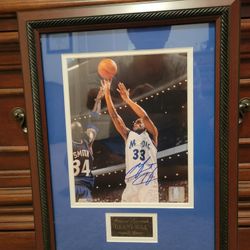 Framed and matted Grant Hill Autographed Photo COA smoke free pet free kid free home