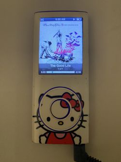 Apple iPod Nano 4th Generation Hello Kitty Wrap 8 GB (MB739LL) W
