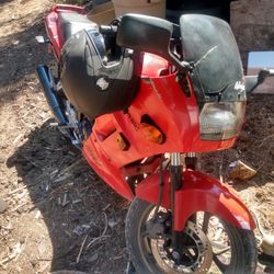 I Have A Kawasaki Ninja For Sale It Has Very Low Miles One's Great No Issues A Couple Scratches Paperwork In Hand $2,000 Or Best Offer