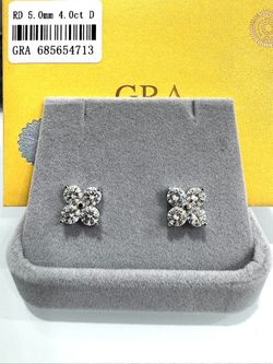 Moissanite 4 CT Clover Earrings (New)