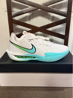 Brand New Nike GT Cut 3 Basketball 🏀 Shoes Size 9.5 with Box