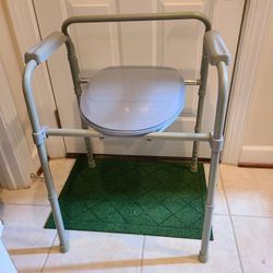 Driver Deluxe Portable Toilet (Commode)