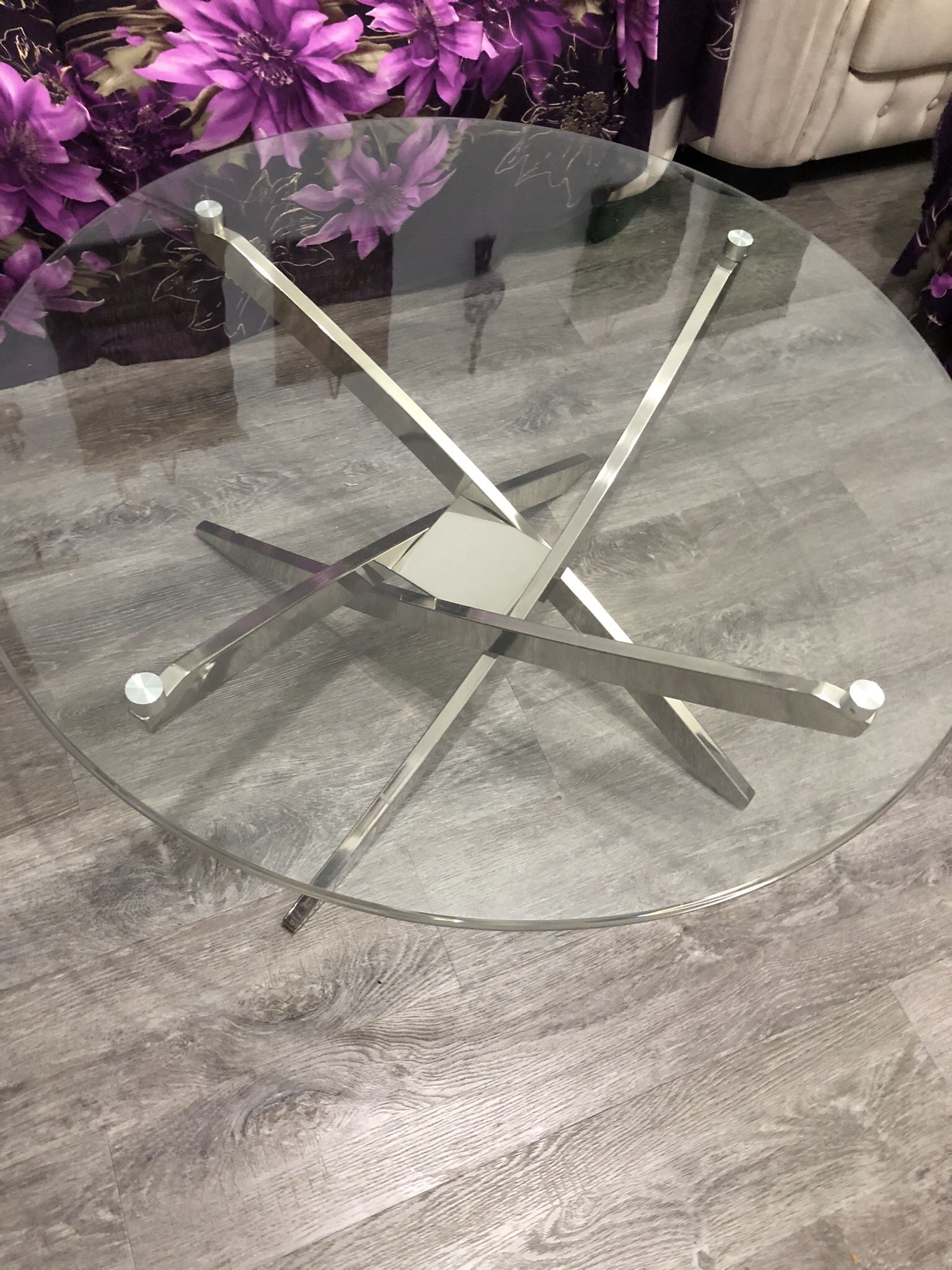 Coffee Table and a decor tabel 2 pcs