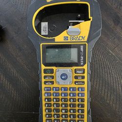 BRADY BMP 21 -PLUS Label Maker Professional Labeler 