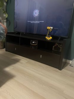 Tv stand