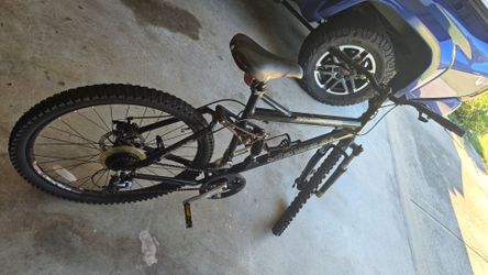 Roundhouse Dawes Bicycle