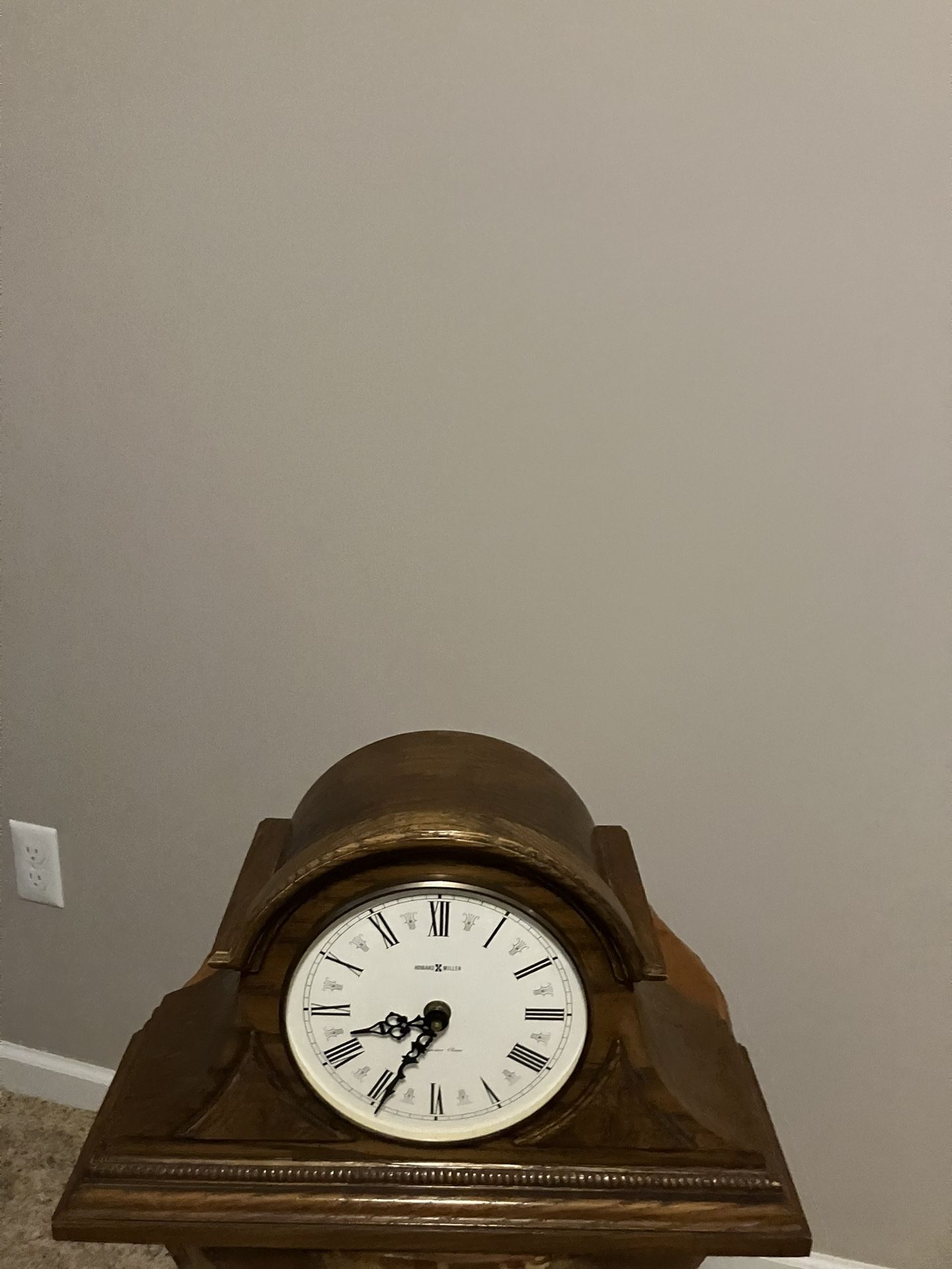 Howard Miller Mantel Clock