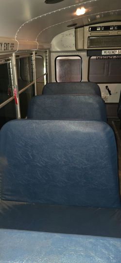 (6) Bus Seats