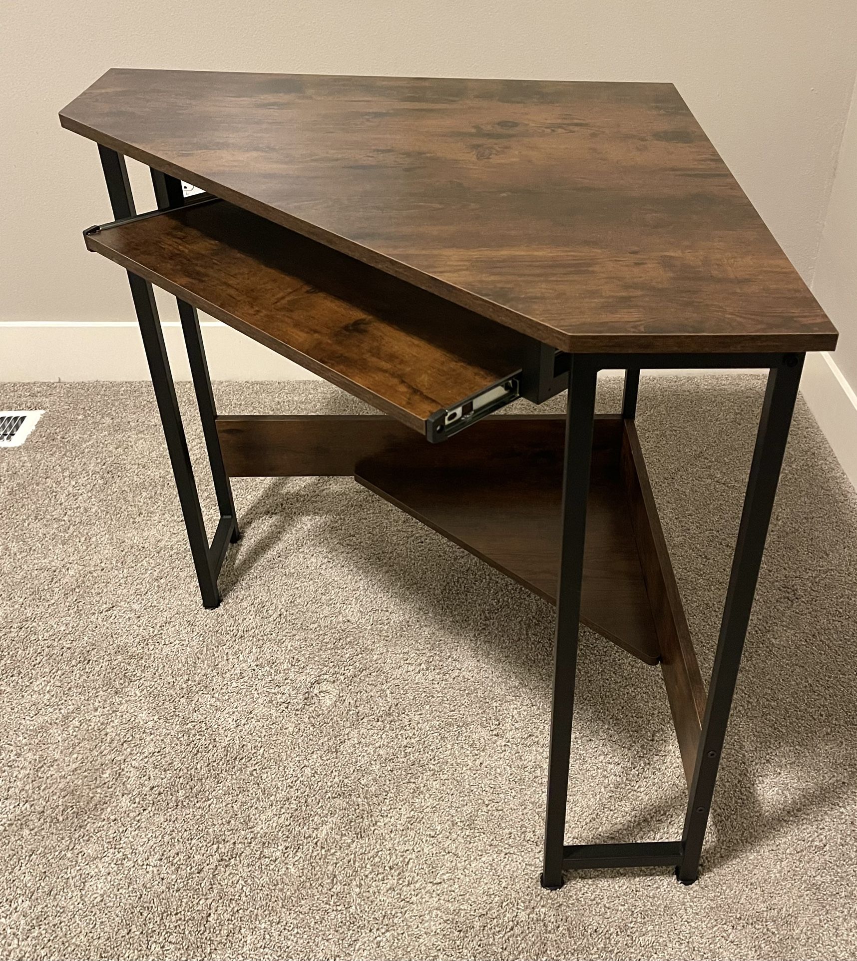 Corner Table Desk