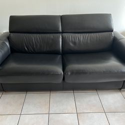 Modern Leather Sofa w/ Pull-Out Bed