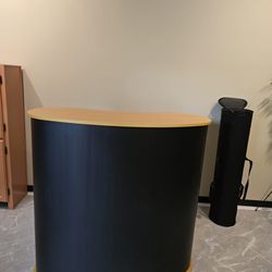 Foldable Stand Up Table, Pop Up Podium