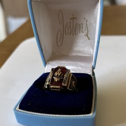 10k Gold Vintage Ring 1969 Lincoln High 10g Jostens Sz 10.5