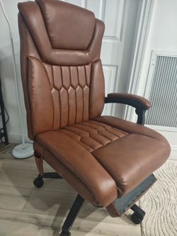 Big and Tall- Brown Leather High-Back Executive Office Chair