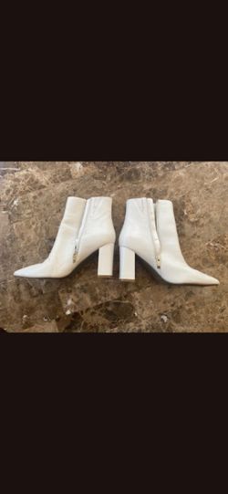 LTD Yanara Pointed Toed Boots By Marc Fisher Size 7.5