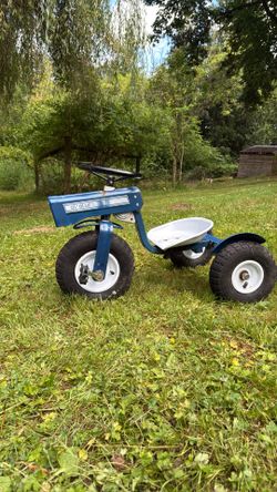 Steel petal tractor