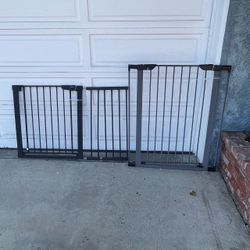Metal Baby/Pet Safety Gates – Set of 2