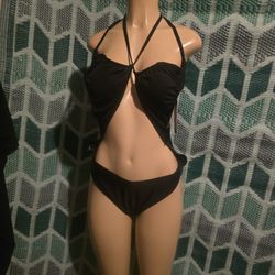New Black Bikini Set Size Medium 