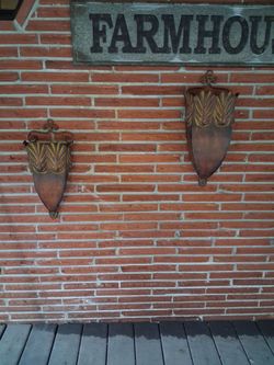 Wall decor