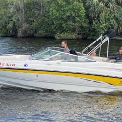 Chaparral Open Bow Rider 18 Ss With Platform Turn Key 