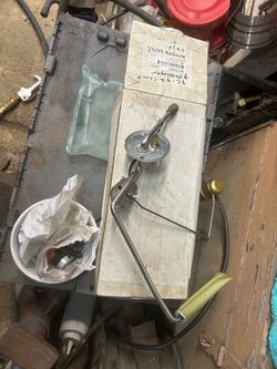 Ti5 9 passenger wagon tank sending unit