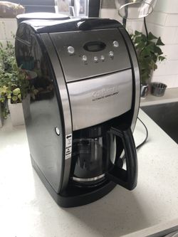 Cuisinart automatic grind and brew 12 cup coffee maker