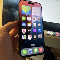 Apple iPhone 16 Pro Max 256GB Unlocked to any carrier! We offer financing!