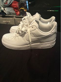 White Nike Air force 1’s