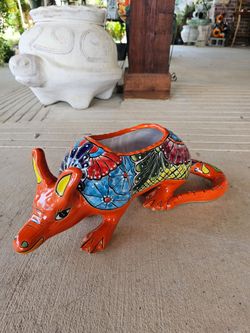 Mexican Talavera Armadillo Clay Pots (Planters) Plants $55 cada uno