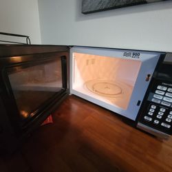 Used Microwave Excellent Condition 