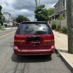 2002 Honda odyssey SE Minivan 4D