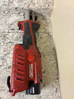 RIDGID RP 241 Press Tool