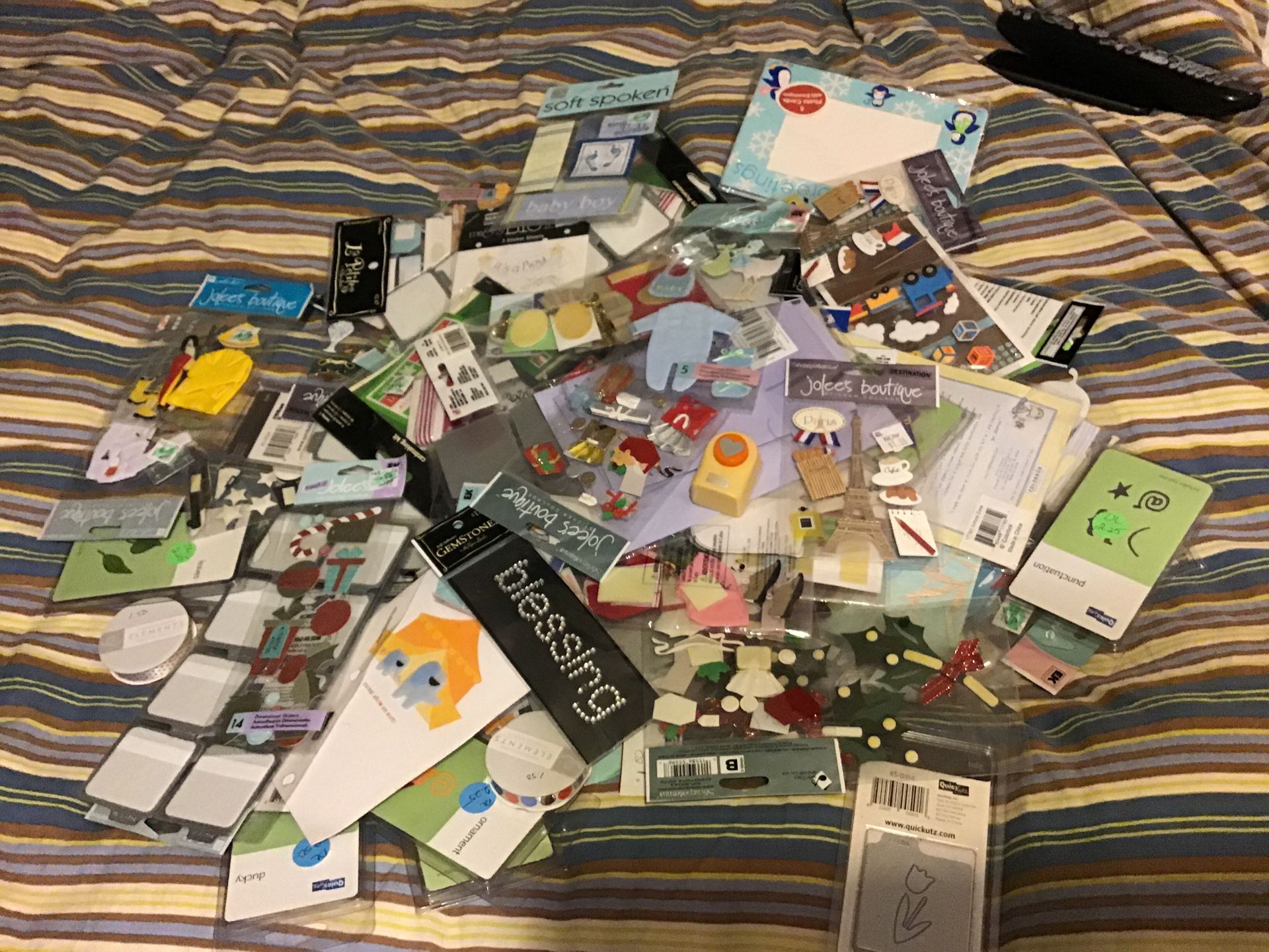 Scrapbooking / crafts