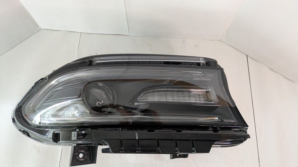 2018-2021 Dodge Charger Halogen Headlight Right Passenger Side. After market