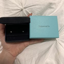 Pendiente Tiffany & Co. Autenticos De .10carat