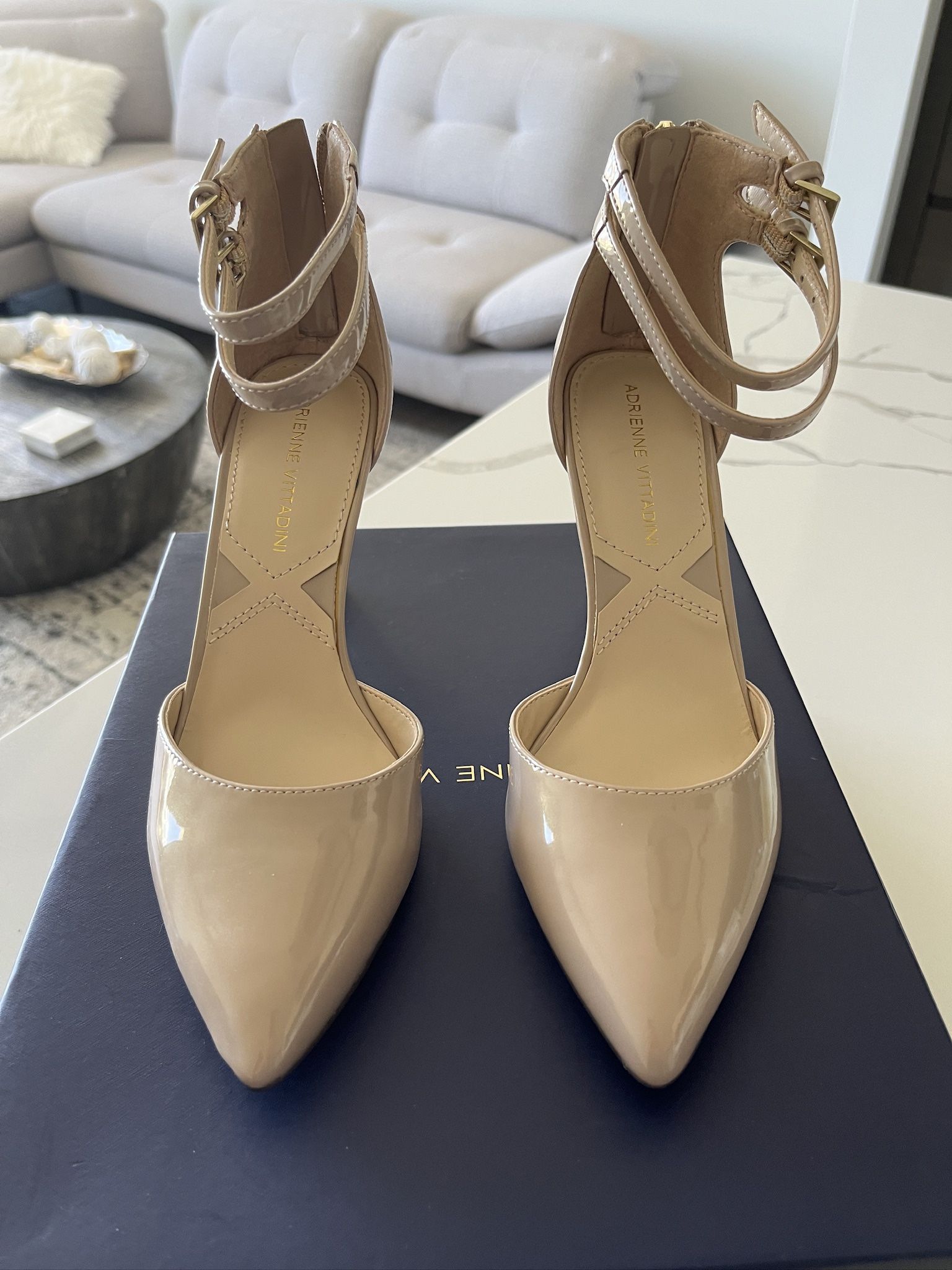 New In Box Adrienne Vittadini Stiletto High Heel Shoe