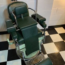 Vintage Barber Chair 