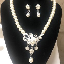 Bridal Natural Pearl Jewelry Set 