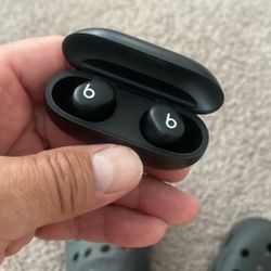 Dre Beats “buds”